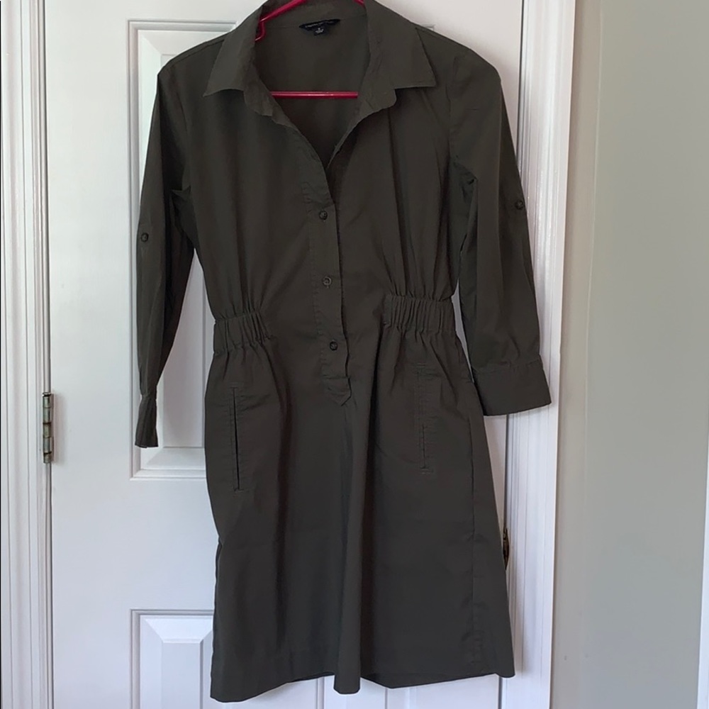 Army green 3/4 sleeve shirt dress